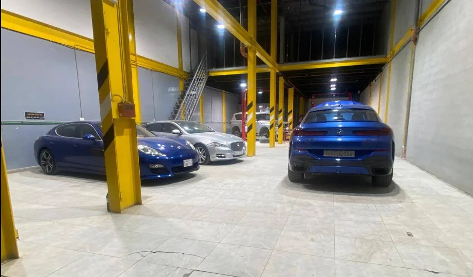 مركز أوتو ارينا - clean service bays european cars